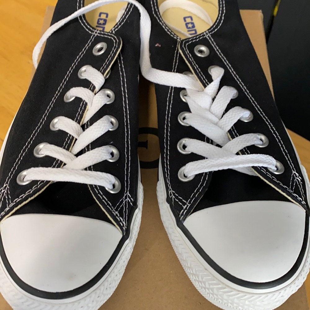 Brand new Converse Shoes